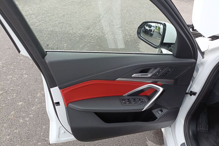 宝马X1 2024款 sDrive25Li M运动套装中控内饰47