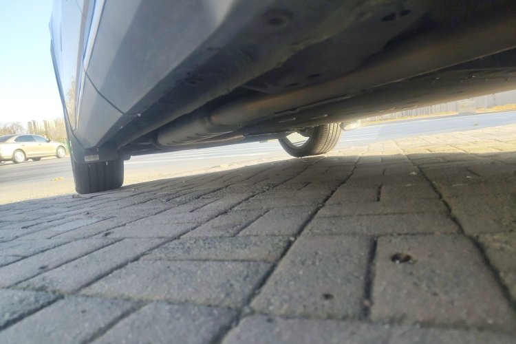 吉利银河 银河L7 2024款 1.5T 115km PLUS  龙腾版局部细节9002