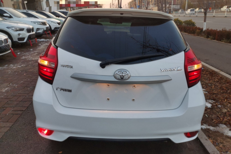 丰田 YARiS L 致炫 2016款 改款 1.5E CVT魅动版车身外观6004