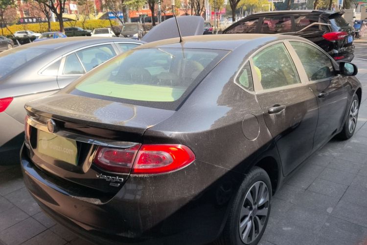 菲亚特 菲翔 2012款 1.4T 自动劲享版车身外观7