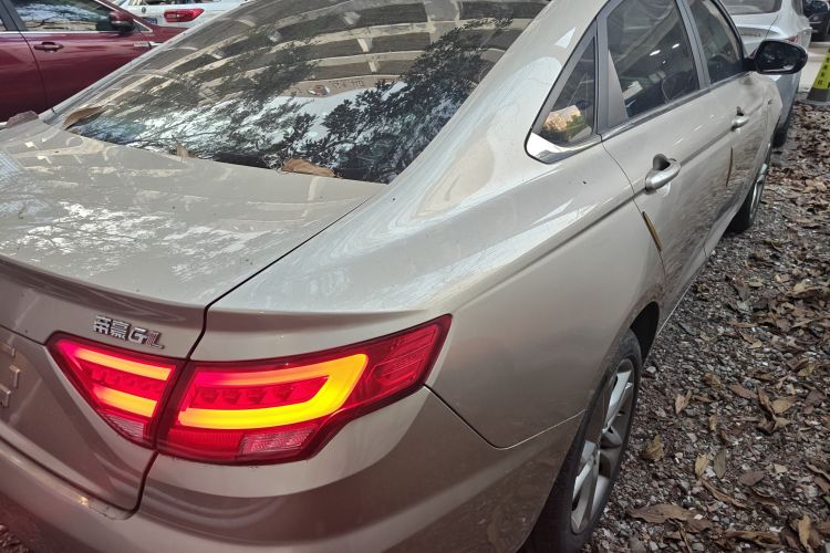 吉利汽车 帝豪GL 2017款 1.3T DCT尊贵型车身外观6005