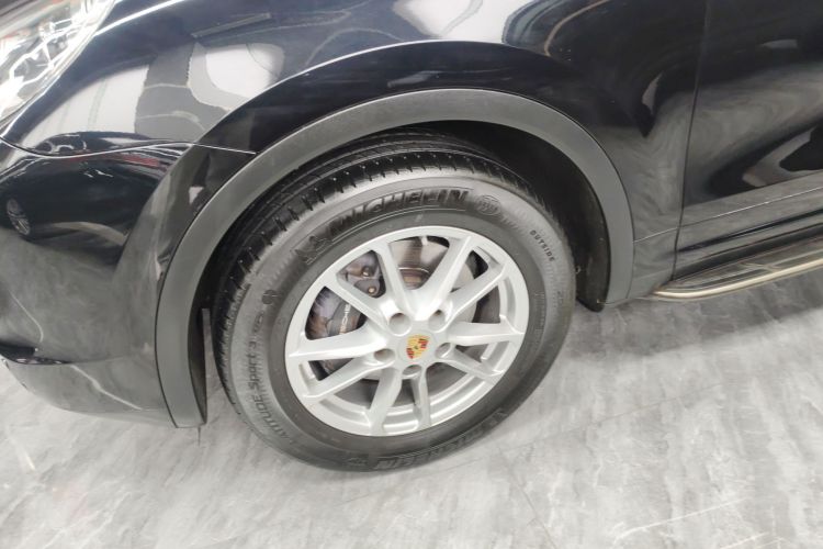 保时捷 2015款 Cayenne 3.0T车身外观6007