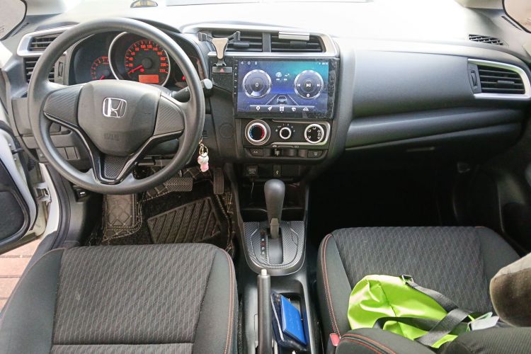 本田 飞度 2018款 1.5L CVT潮跑版中控内饰12