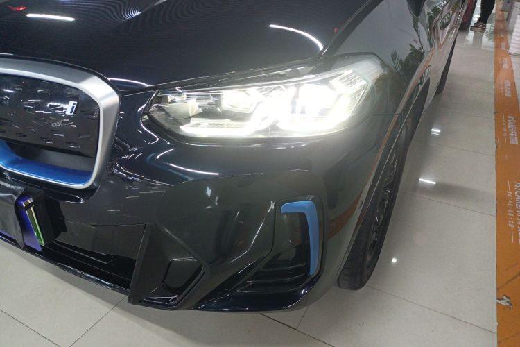 宝马iX3 2021款 领先型局部细节36