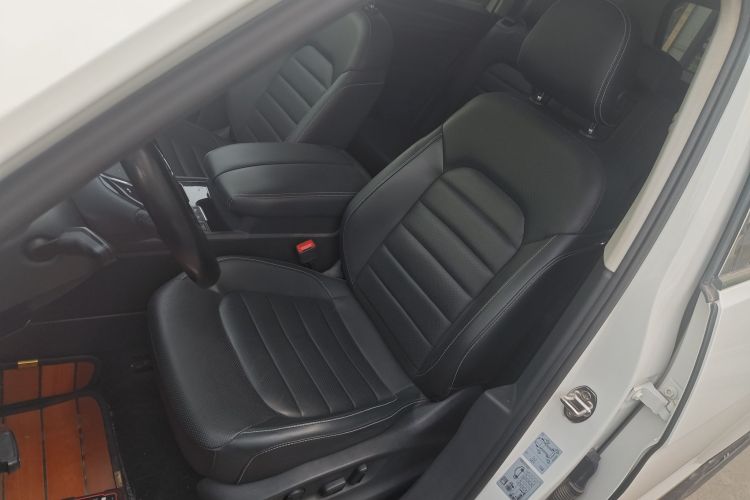 大众 途昂 2019款 330TSI 两驱豪华版 国VI中控内饰19