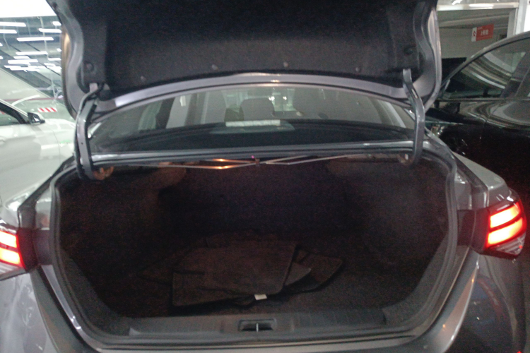 日产 轩逸 2020款 改款 1.6L XL CVT悦享版局部细节23