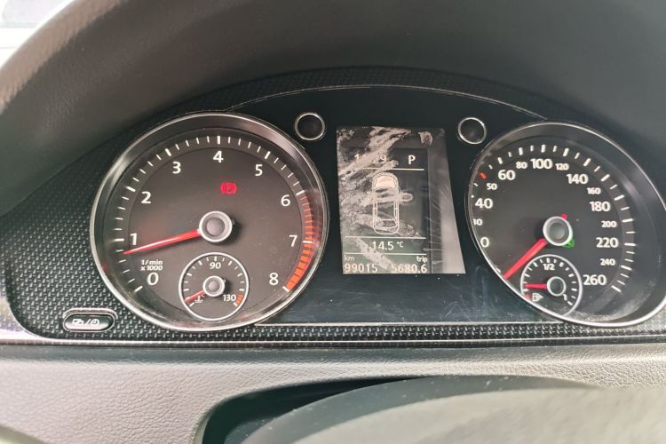 大众 迈腾 2015款 1.8TSI 豪华型中控内饰14