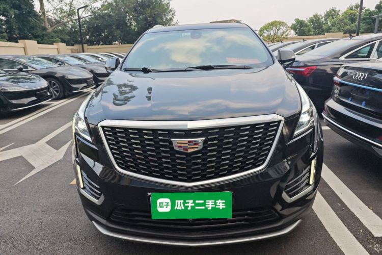 凯迪拉克XT5 2020款 28T 豪华型车身外观2