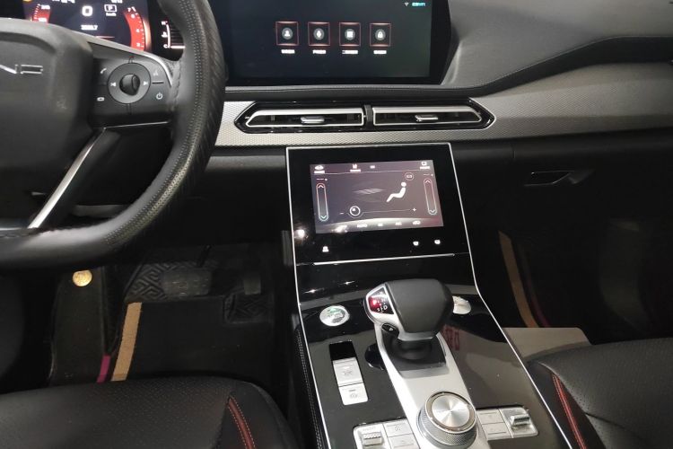 北京汽车 北京X7 2020款 1.5TD DCT致尚版中控内饰16