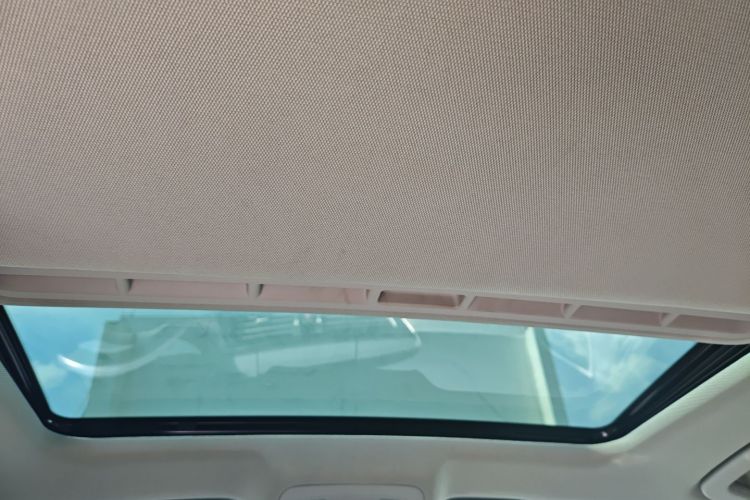 奥迪A6L 2018款 30周年年型 TFSI 进取型局部细节22