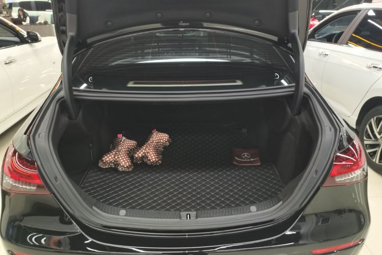 奔驰E级 2022款 E 260 L机舱底盘23