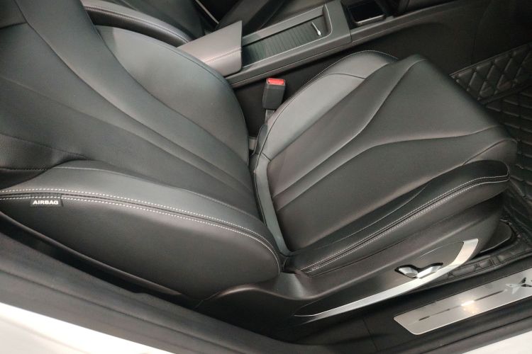 小鹏G3 2022款 G3i 520N+局部细节41