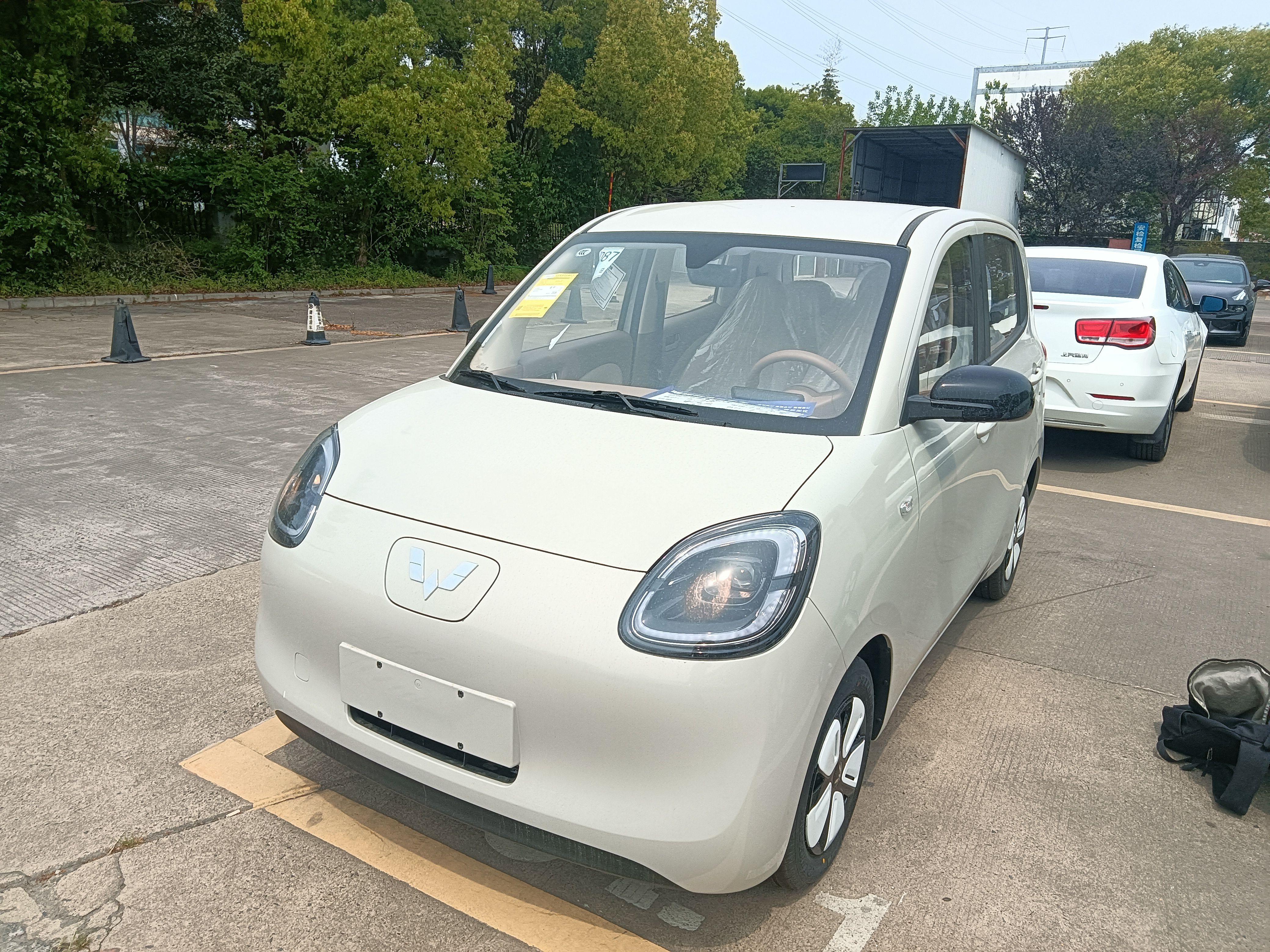 五菱汽车 宏光MINIEV 2025款 四门版 进阶款