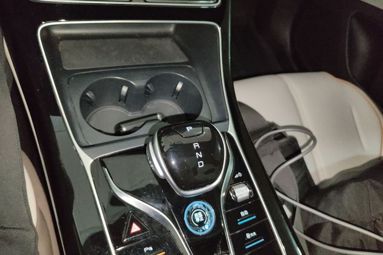 比亚迪 秦PLUS 2023款 冠军版 EV 420KM超越型中控内饰18