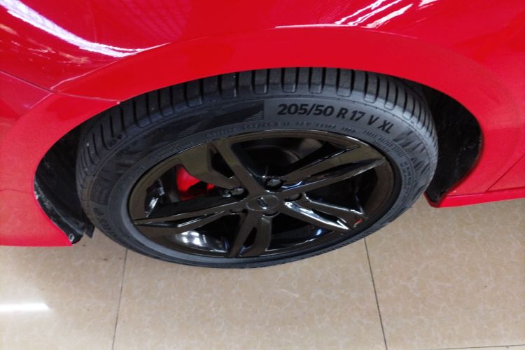 吉利汽车 缤瑞 2021款 1.4T CVT F-运动版车身外观6007