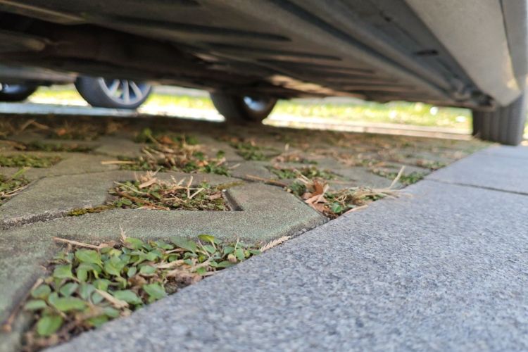 奔驰E级 2019款 E 300 L 运动时尚型局部细节9004