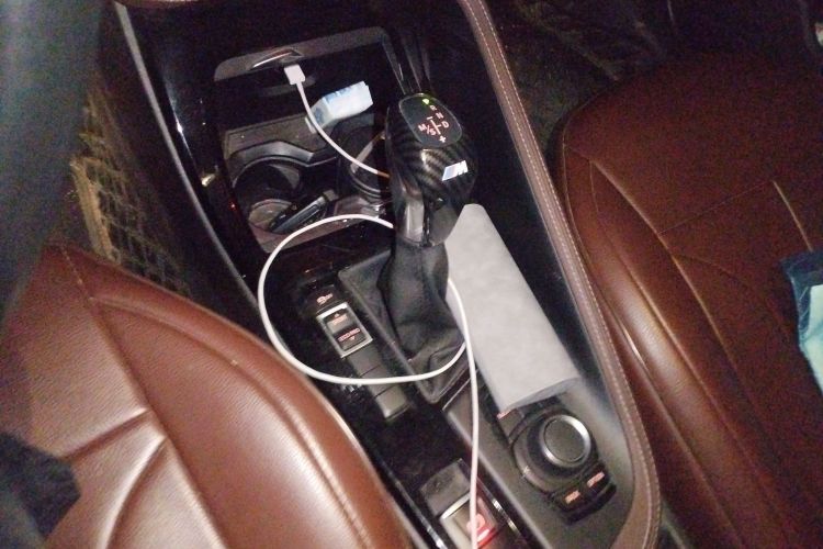 宝马X1 2018款 sDrive18Li 尊享型中控内饰18