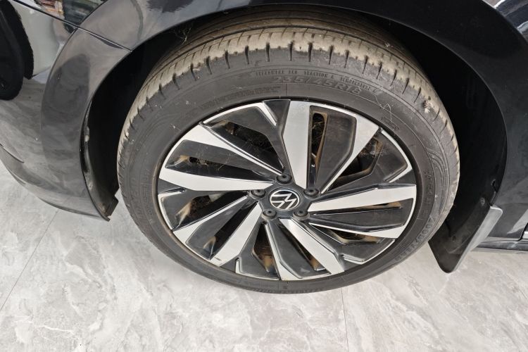 大众 帕萨特 2022款 330TSI 精英版车身外观6007