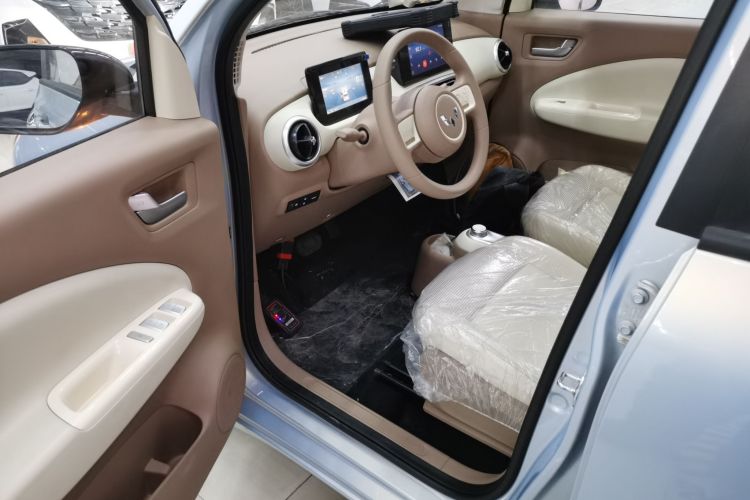 五菱汽车 宏光MINIEV 2025款 四门版 臻享+款中控内饰20