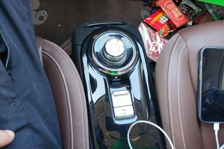 五菱汽车 五菱缤果 2023款 410km 灵犀尊享款中控内饰18