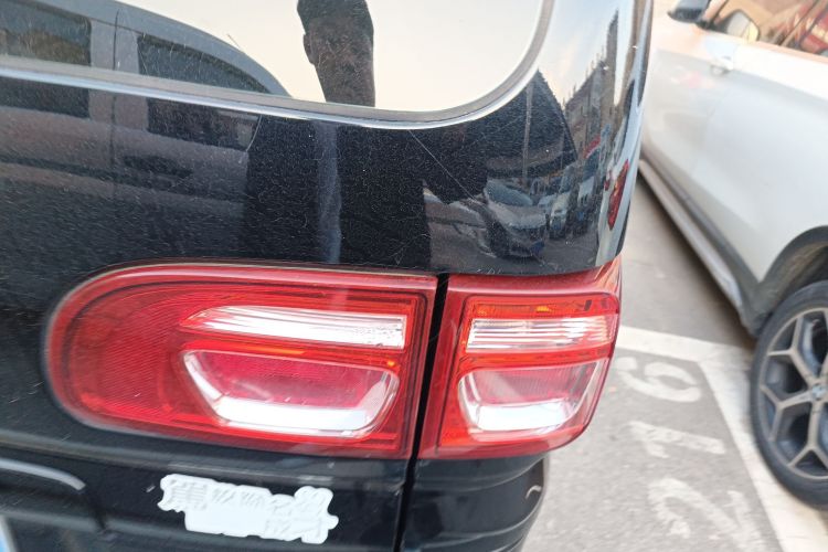 东风风行 菱智 2020款 M5L 1.6L 基本型 7座车身外观9