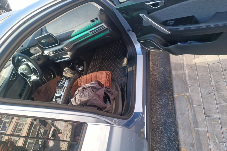 北京汽车 北京EX3 2019款 R600 劲风版局部细节9005