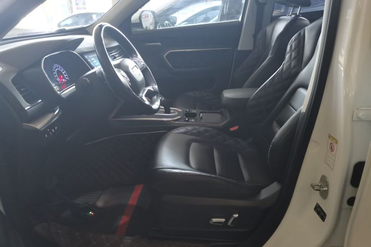 哈弗H6 2021款 1.5T 自动冠军版中控内饰19