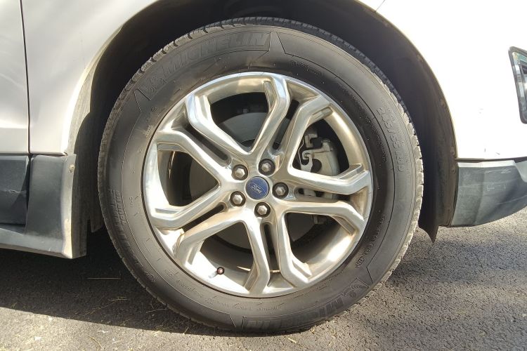 福特 锐界 2016款 EcoBoost 245 两驱豪锐型 7座车身外观10