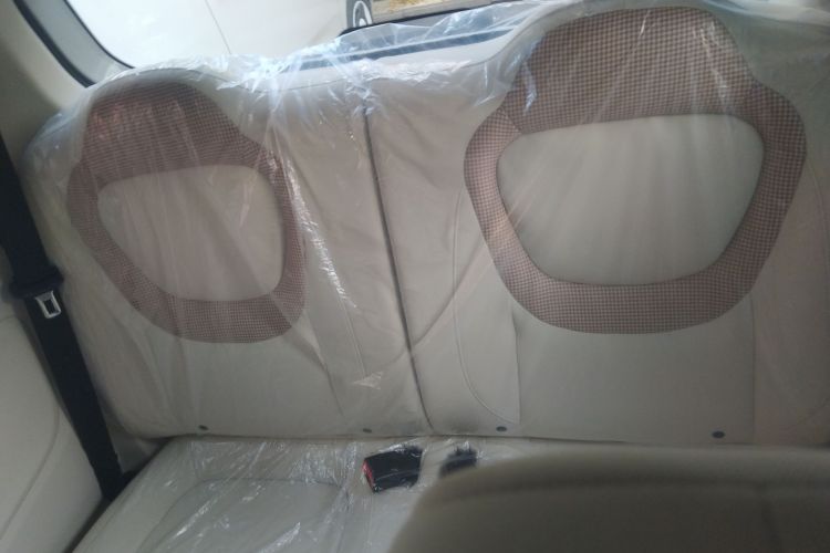 五菱汽车 宏光MINIEV 2024款 第三代 215km 青春版中控内饰21