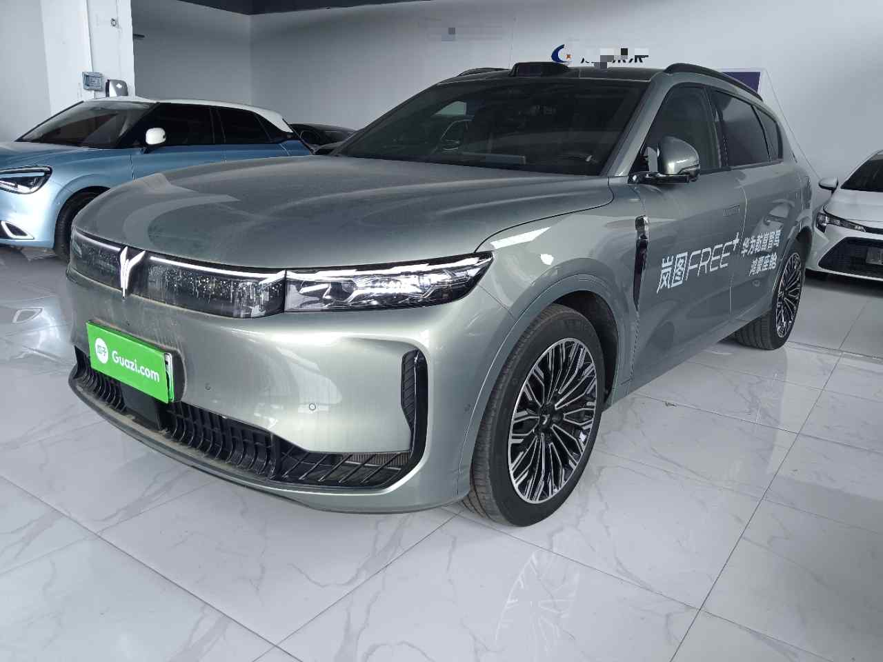 岚图汽车 岚图FREE 2025款 FREE+ 后驱乾崑版(2)