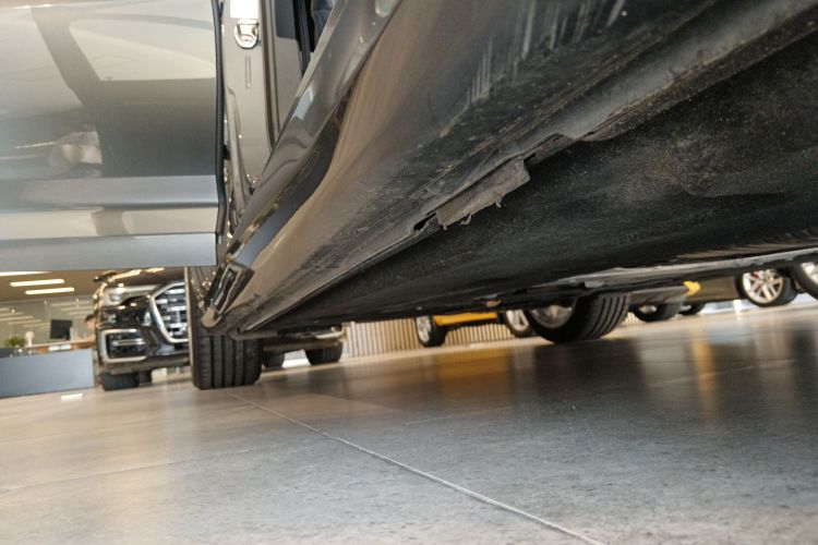 奥迪A6L 2024款 45 TFSI 臻选动感型机舱底盘29