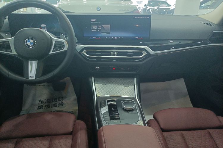 宝马3系 2023款 325Li M运动曜夜套装中控内饰16