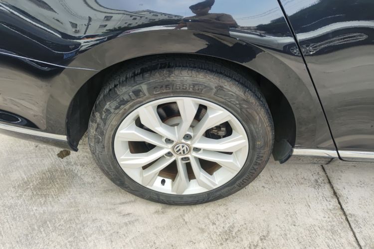 大众 迈腾 2019款 330TSI DSG 豪华型 国VI车身外观6003