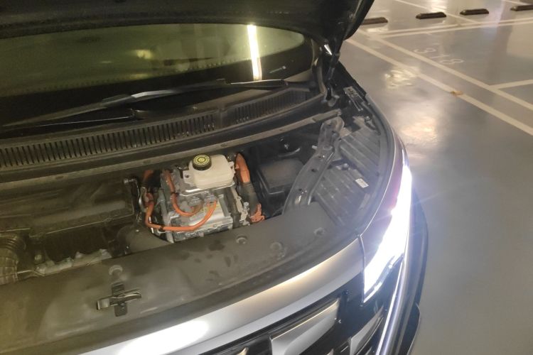 腾势D9 2022款 DM-i 970 四驱旗舰型局部细节9007