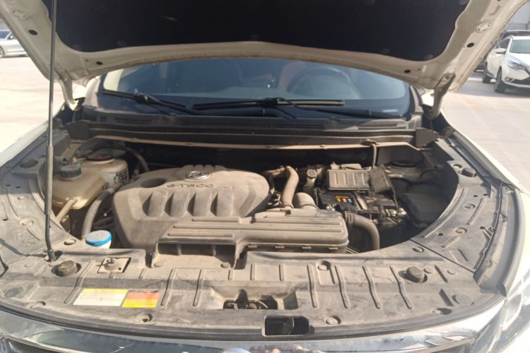 东风风神AX5 2017款 1.4T 手动趣尚型机舱底盘24