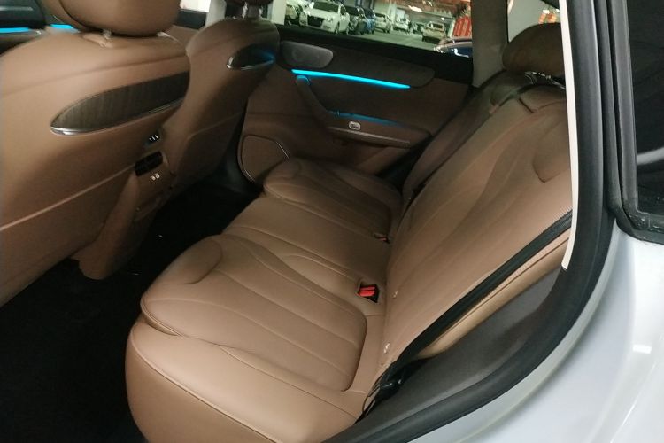 零跑汽车 零跑C11 2026款 增程 300激光雷达智尊版中控内饰21