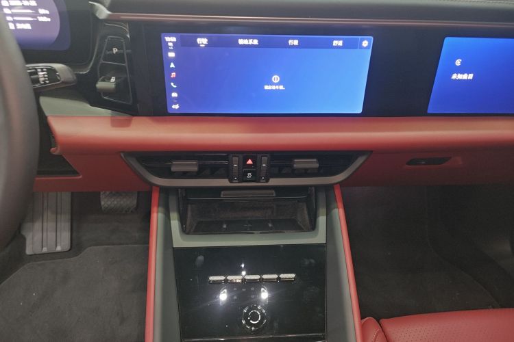 保时捷 Macan新能源 2024款 Macan 长续航版中控内饰16