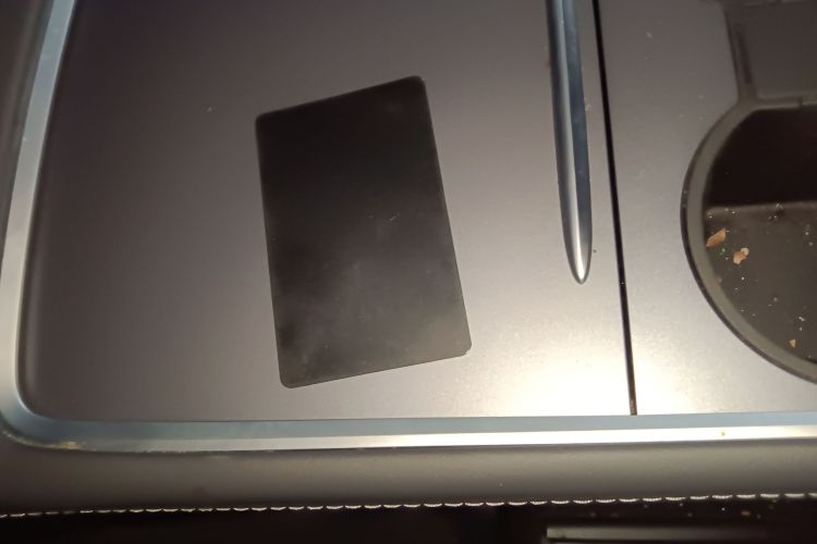 特斯拉 Model Y 2022款 改款 后轮驱动版中控内饰11