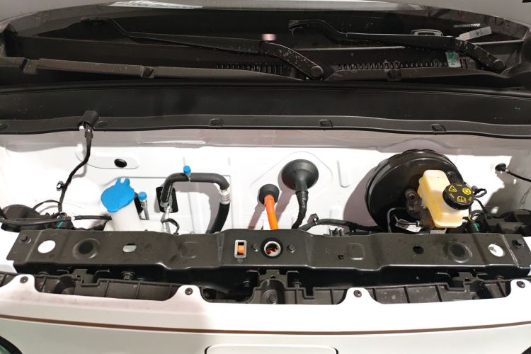 吉利银河 2024款 熊猫mini 200km 耐力熊机舱底盘24