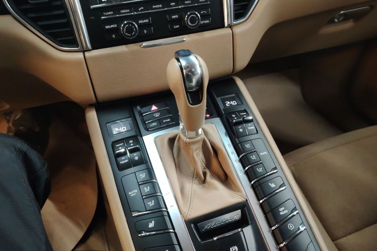 保时捷 2014款 Macan 2.0T局部细节18