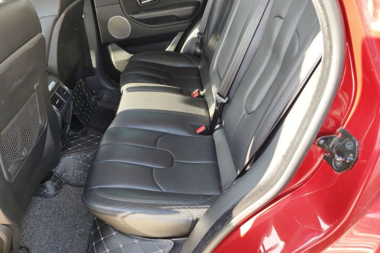 路虎 揽胜极光 2015款 2.0T 五门智耀版中控内饰7004