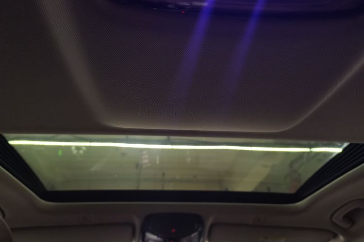 宝马5系 2022款 改款二 525Li 豪华套装中控内饰22