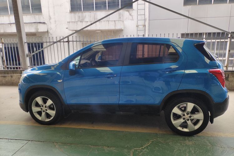 雪佛兰 创酷 2014款 1.4T 自动两驱舒适型车身外观4