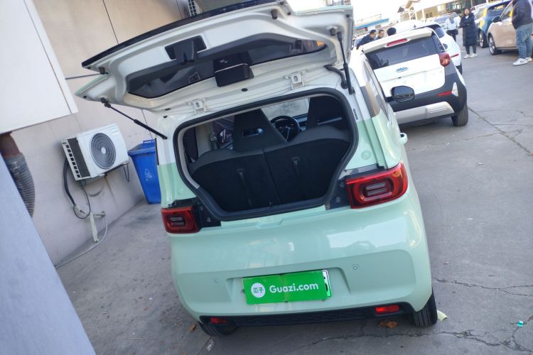 五菱汽车 宏光MINIEV 2021款 马卡龙时尚款 磷酸铁锂机舱底盘23