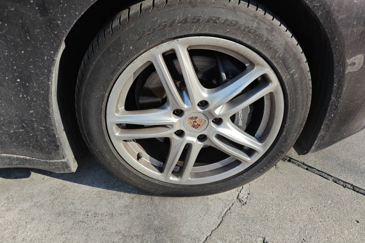 保时捷 2014款 Panamera 4 3.0T车身外观6007