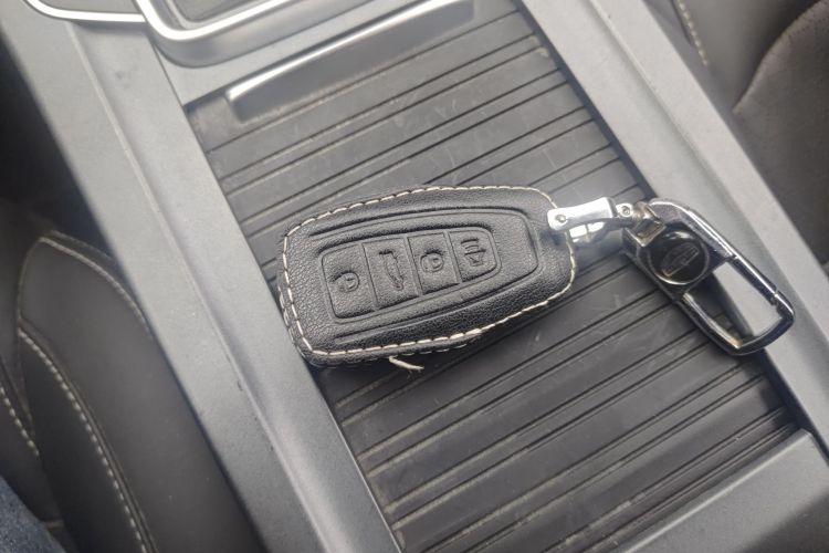 吉利汽车 帝豪 2021款 UP 1.5L CVT豪华型中控内饰11