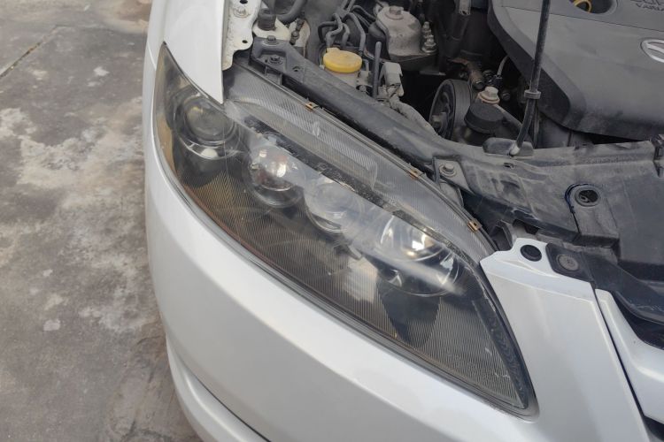 马自达6 2013款 2.0L 自动时尚型车身外观6006