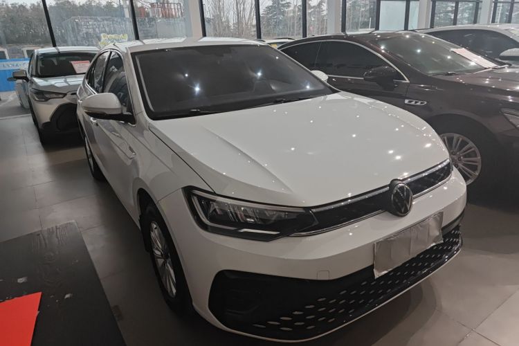 大众 朗逸 2023款 新锐 1.5L 自动新逸版车身外观3