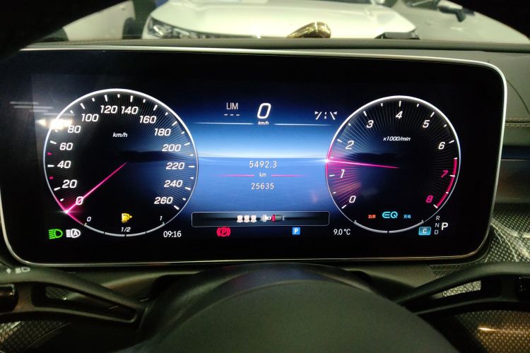 奔驰C级 2022款 C 260 L 运动版中控内饰14