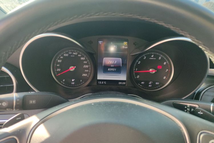 奔驰C级 2016款 C 200 L 运动型中控内饰15